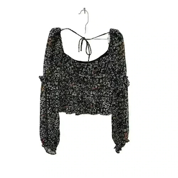 ASTR THE LABLE FAIRFIELD Floral Top
 Black Size Small - Picture 11 of 11